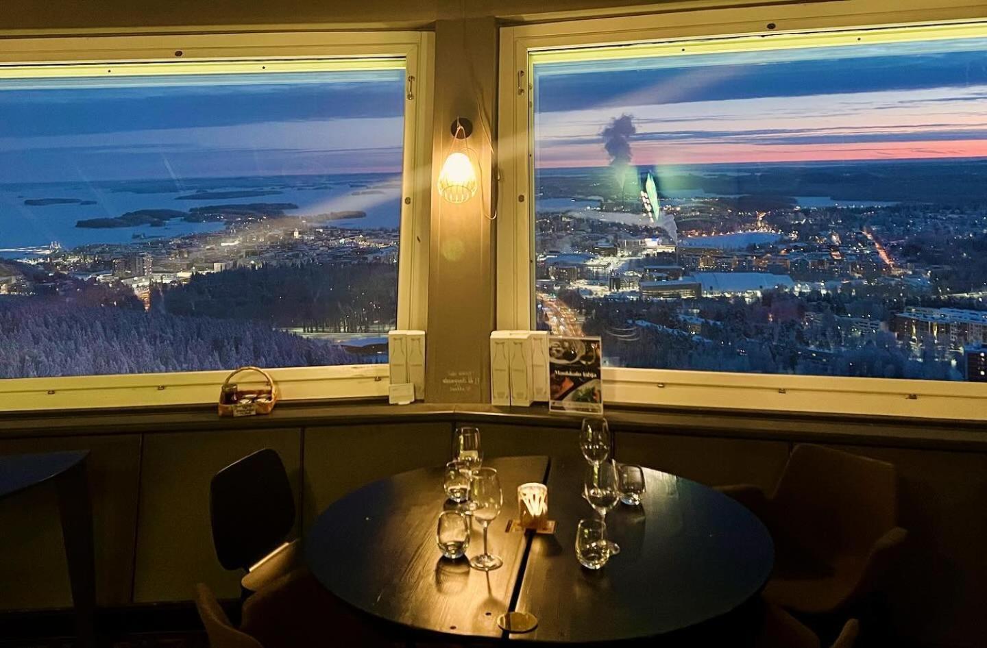 Mukava Saunallinen Kaksio Omalla Sisaeaenkaeynnillae Ja Ilmaisella Autopaikalla Kuopio Exteriör bild